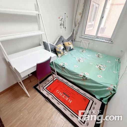 立水桥南 北苑家园??秀菊园??三家合住 精装次卧