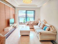 万达华府 89方 东南向3房 临地铁 配套灯湖 ,灯湖中學