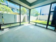 鸿荣源熙园山院(别墅) 商品住宅 南北通透