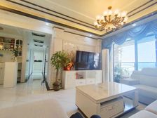 主人房望江,两个侧卧也望江,室内豪华装修,拎包入住