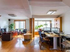 近环球港复式,买一层送半层,付定即可交房,房东诚意看房方便!