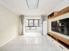 钥匙房,30萬精装全送,中心位置,满五省税,采光十足,