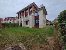 急售 武汉新城 湖景别墅 新上房源 边户大院子 南入户