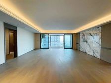 四叶草户型 四房两厅三卫 近地铁 在家可观湖景 即住