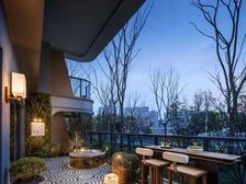 重庆地标 南滨路四代住宅 一线看江 商圈就在家门口 近地铁