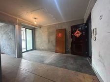 商圈成熟 商品房 中间楼层采光好 带电梯 居住密度低 朝南
