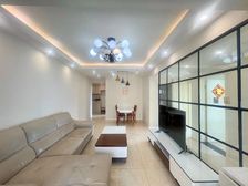 石坪桥 商业配套成熟 装修好 小三房 正规商品房 有电梯