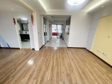 江桥万达地铁口钥匙在手诚意卖可议价电梯两房带阁楼