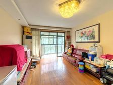 盛大花园 3室2厅 138.58平