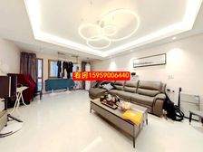 香开新城东区 300万 4室2厅2卫 精装修,难得的好户型急