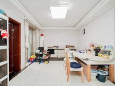 高行银杏苑(南区) 临地铁 商品住宅 装修好 出行方便