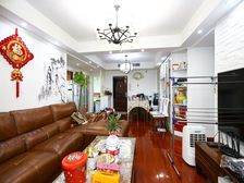 低总价2007年商品,双轨交10/18号线150米,全明三房