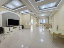 精装方正大三室看海河跃层,中间楼层双卫有燃气。