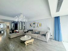 世茂天城豪装五房,地铁口大平层,好楼层,急售,直降50个