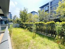 (复式洋房)看中价格可谈!两个车位!带私家花园!上下复式!