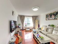 房东定好新房 ,18号线地铁口3房,精装修南北通,采光很好