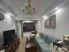 地铁口原始大三房两厅双阳台+三开间朝南每个房间都很大+动迁满