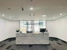 瑞虹太阳宫!高区整层精装修!适合互联网电商等企业|地铁上盖