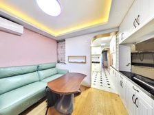 龙溪路地铁口,中区两房,温馨小筑,刚需首丨选