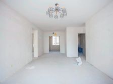 南北通透 双卫生间 出行方便 次新小区 医疗配套成熟