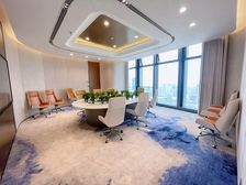 京基滨河1000平 特价50元 豪装金融接待 电梯口 看海景