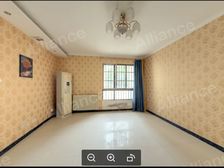 《赠送露台,真实在售》南北通透,全明,急售,地铁口,环境好!