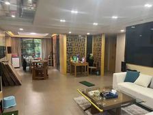 新世纪亦居,带大花园200平,拎包入住,南北通透仅需450万