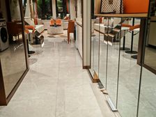 东港保利L FT买一层赠一层 精装修刚交房楼下地铁看房有钥匙