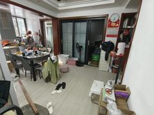 楼层好 户型好 业主诚意售 可随时看房 地铁房