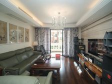 益田花园新出 顶楼带花园 户型通透!