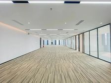 桂湾金融街大降价!开发商租95块钱!免租半年