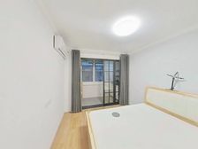 精致小二室 装修4年 领包入住 近地铁 进小区 排位置好!