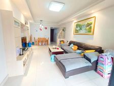 万科缤纷四季南区 3室1厅 东南