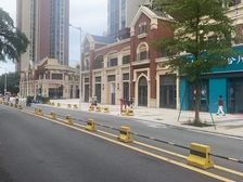 小区临街商铺,低总价。单价6817元!