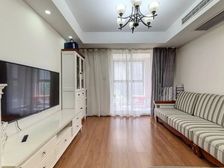 中央景城南向精装两房 满五低楼层宜居