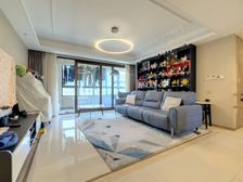 钟南街118号 4室2厅 165.45平