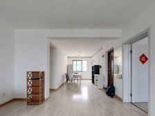 品质精装,拎包入住,采光好,税费少,可充电车位