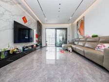 低成交价出 换房急卖空间大 业主不让挂低 电话问底 随时看房