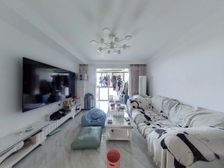 正地铁口 万达旁 三房板式南北通透 精装修一年全送 保真!