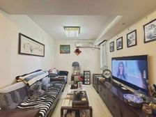 正南朝向 中间楼层 产权清晰 带电梯 满五 近地铁