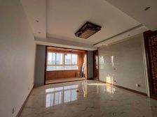 中央丽景 商圈成熟 双卫格局 精装可拎包入住 满二 南北通透