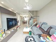 阁楼也做好!精装修全送!看房方便!降价出售!临近13号地铁!