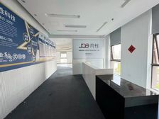 (一梯两户 88得房率)恒达高650平 带上下水 停车方便