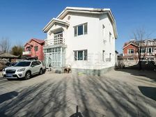 王府园中园 独栋别墅 精装修 集中供暖