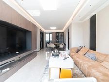 万科瑧湾汇 精装修 房东着急卖掉 去外地 可以大刀