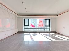 绿地凤栖澜玥 3室2厅 158.59平