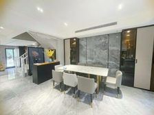 罗浮山精装大平层 南向五室满五 业主急售价130