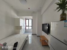 落!外地家长看这里,六中,和平嘉园东区精装一室中间楼层!