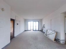 北滨路四房双卫横厅住家精装优质房源