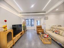 保利爱尚里彩乐荟(住 3室2厅1卫 豪华装修 128万元